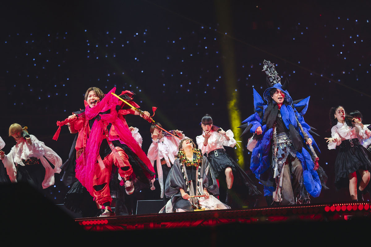 『NEWS LIVE TOUR 2026 /// KMK』横浜アリーナ公演