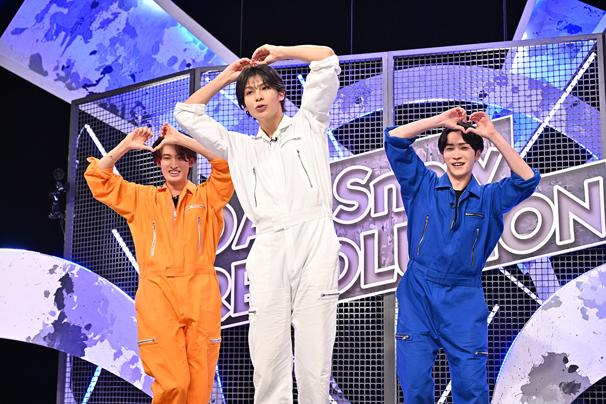『それスノSP』=LOVEらが完コピダンス