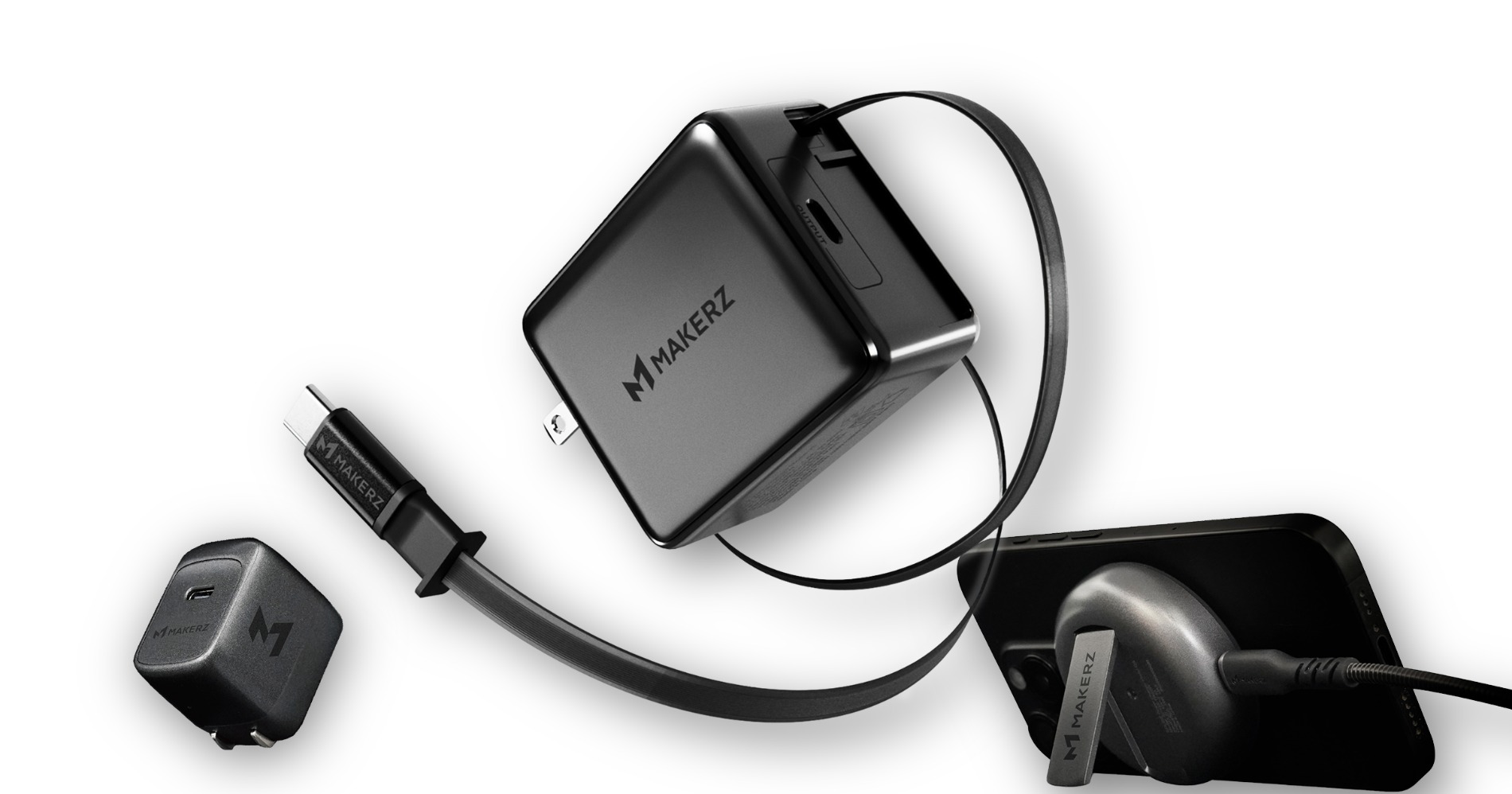 ケーブル内蔵の67W充電器発売