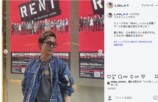 茶色の短髪とサングラスで顔を横に向けた鈴木福のInstagram投稿の2枚目