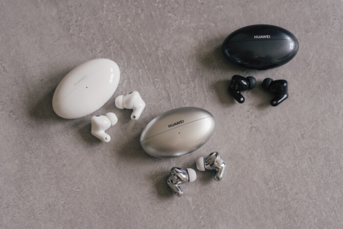 宇宙船のようなケースに一目惚れ　『HUAWEI FreeBuds Neo』は邦楽からロック、FPSゲームまで、若い世代の毎日を“かっこよく”鳴らすイヤホン