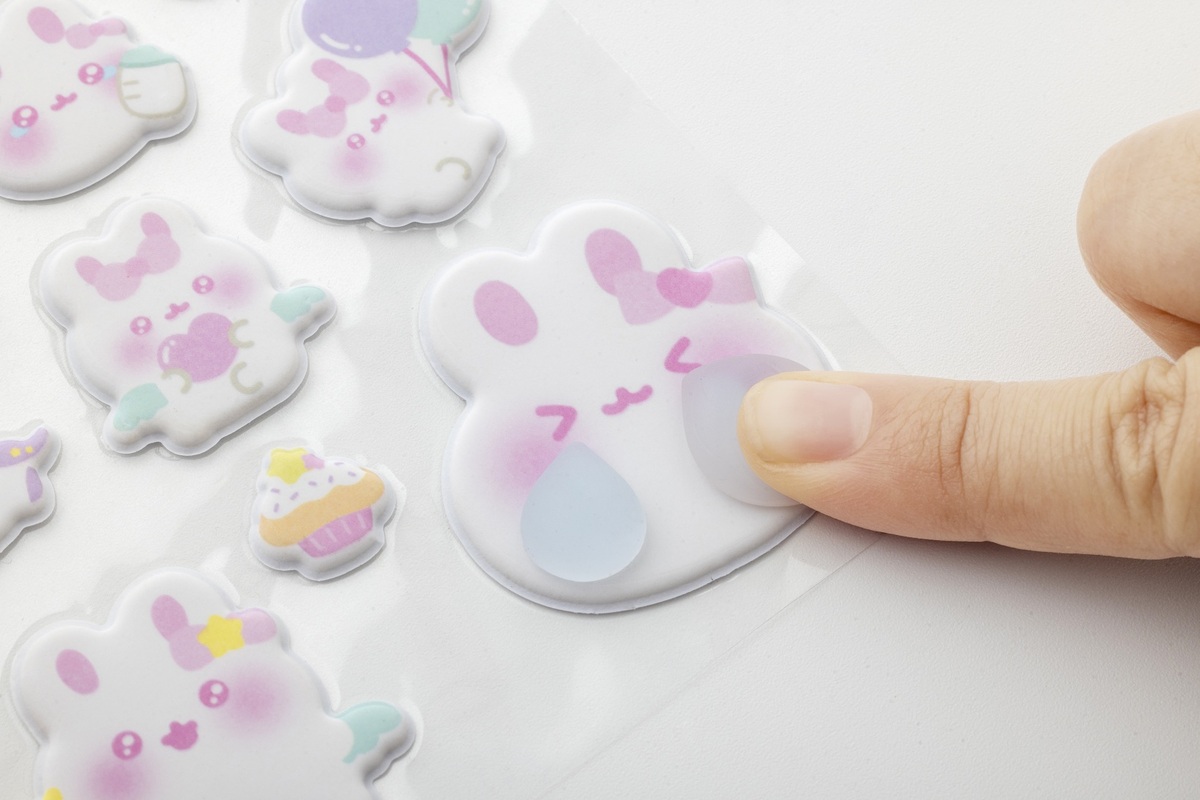 『ねないこ だれだ』立体シールが登場の画像