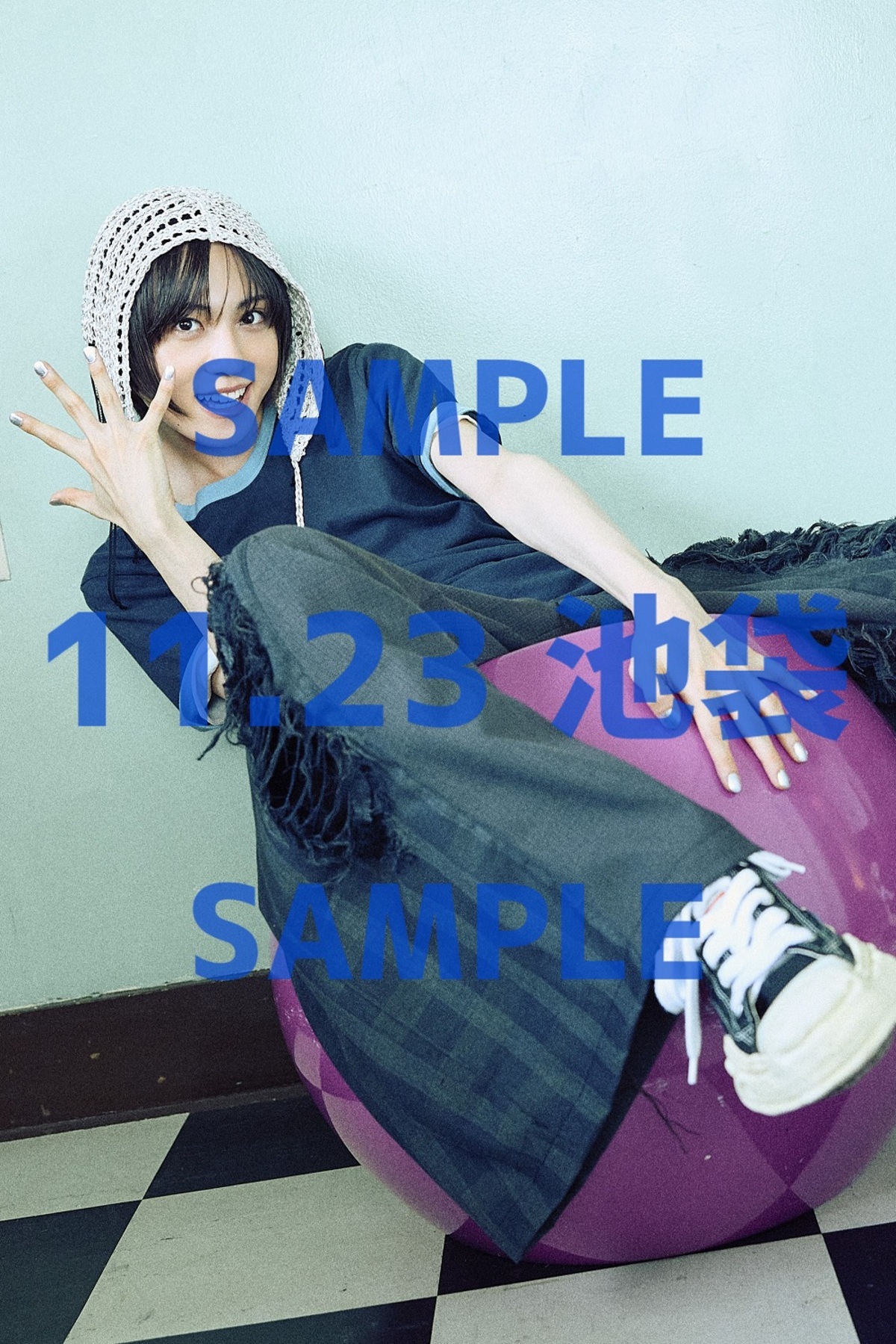 古賀瑠1st写真集『WKGA 82.2FM』11月発売の画像