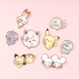 メタルピンバッジ（全8種）【各990円】
