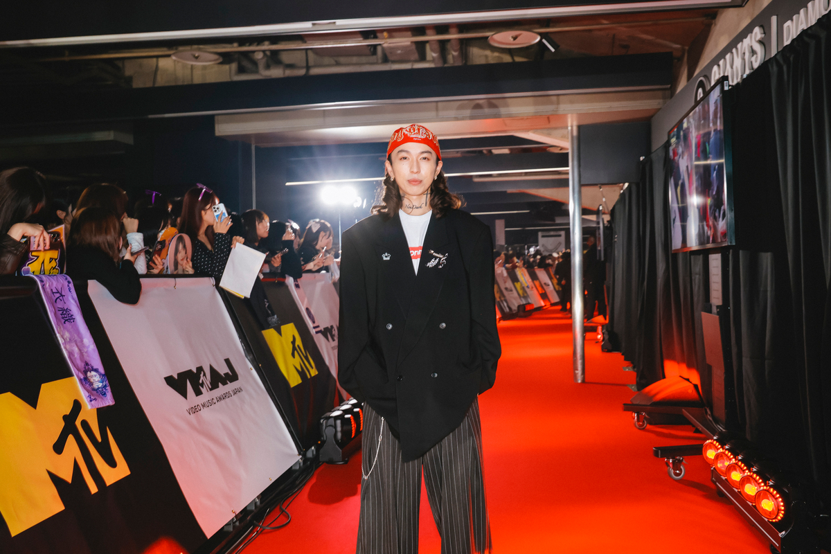 『MTV VMAJ 2026』Kvi Baba（撮影：上山陽介）