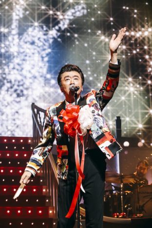 桑田佳祐は日本の大衆音楽そのもの 壮大なエンターテインメントによる最後の「ひとり紅白歌合戦」