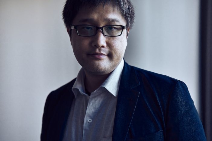 呉勝浩が語る、新作『スワン』で“銃乱射事件”を描いた理由 「乗り越えられない悲劇に向き合いたかった」