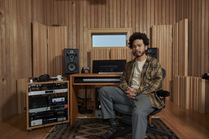 mabanuaが古賀健一&村田研治と考える“スタジオの音作りに欠かせない要素”「身体で感じるローの部分が重要」