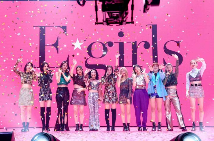 E-girls、未来への想いを乗せたラストライブ 『LIVE×ONLINE BEYOND THE BORDER』に刻んだ“11人で共に過ごした時間”