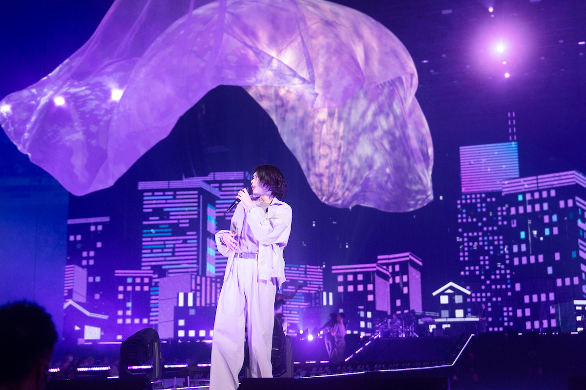 『米津玄師 2025 TOUR / JUNK』(撮影=太田好治、鳥居洋介、ヤオタケシ、横山マサト)