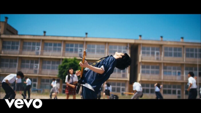 Mrs. GREEN APPLE「青と夏」はなぜ“夏うた”の新たな定番に? 9億回再生達成の背景にある「ライラック」との相乗効果